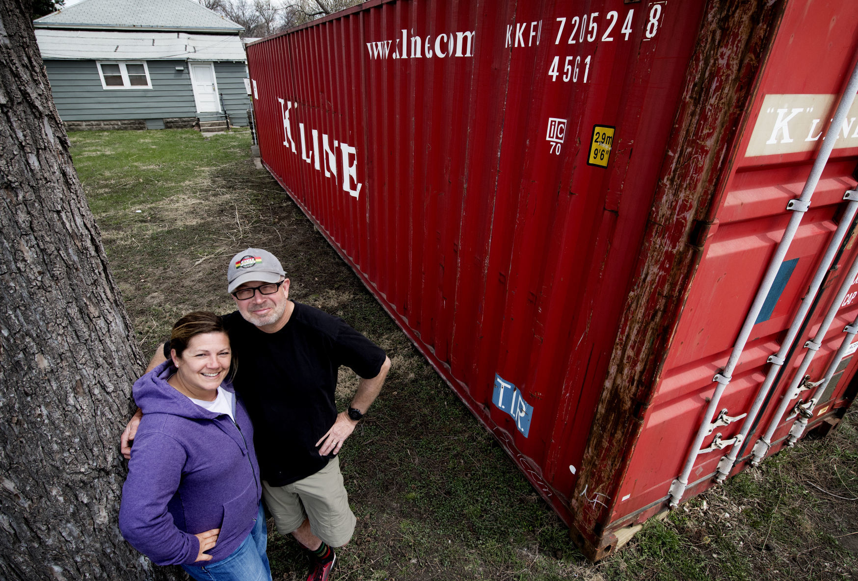 Container housing